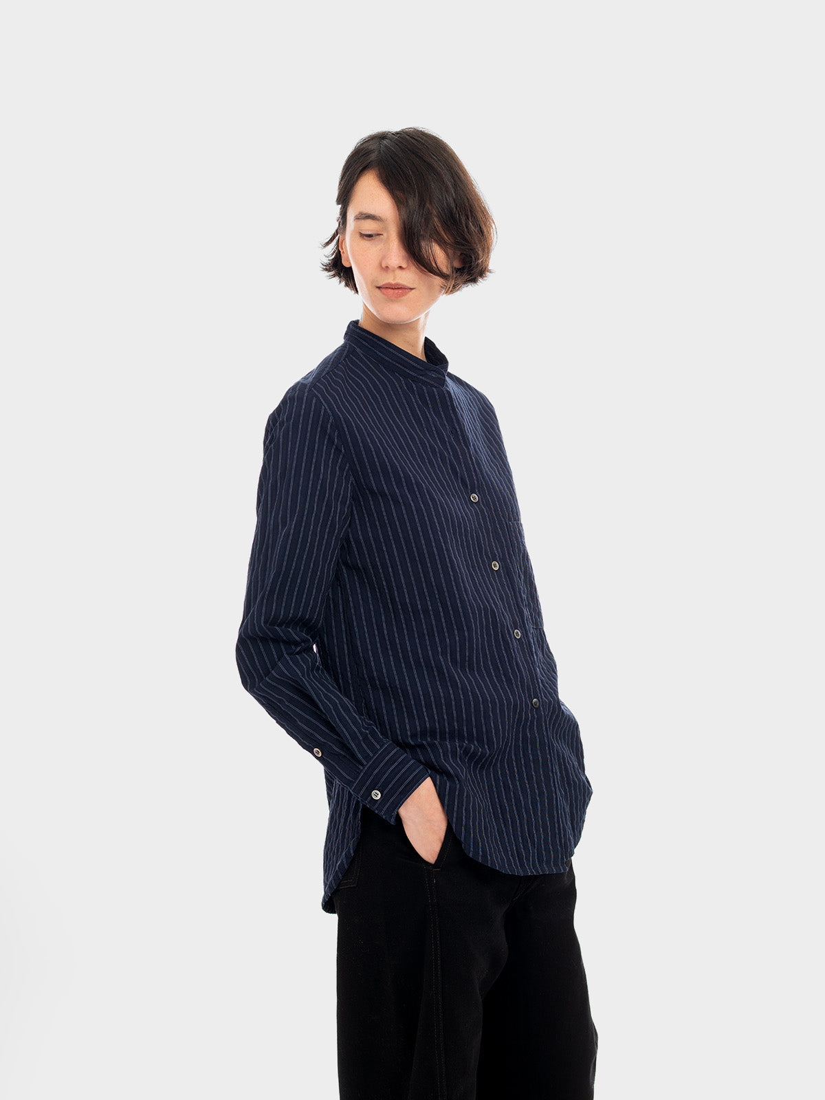 
            FERNANDA / INDIGOBLAU GESTREIFT