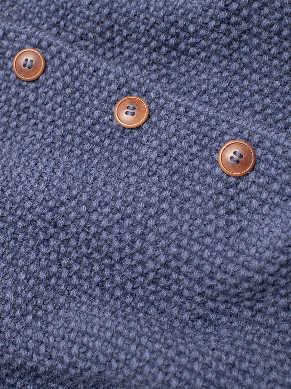 
            ERIN / HANDSTRICK / TAUBENBLAU