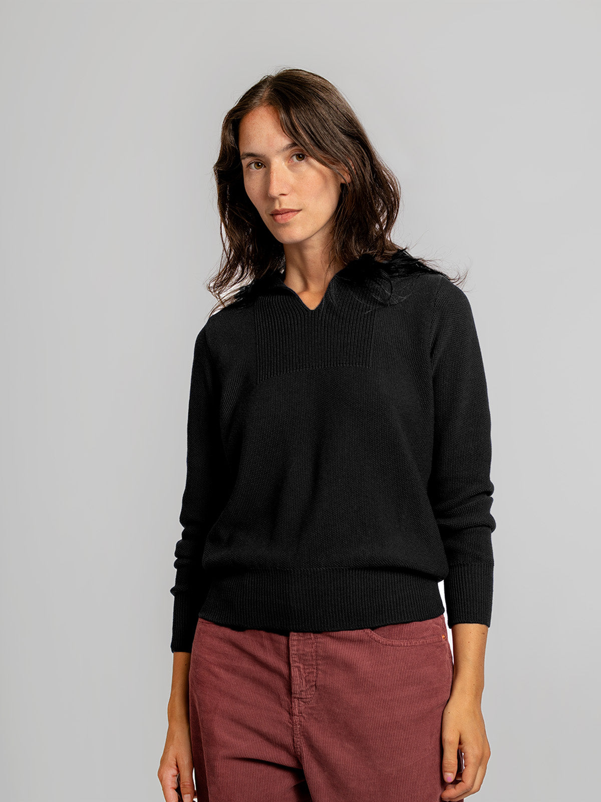 
            LOUISE / MERINOWOLLE / SCHWARZ MELANGE